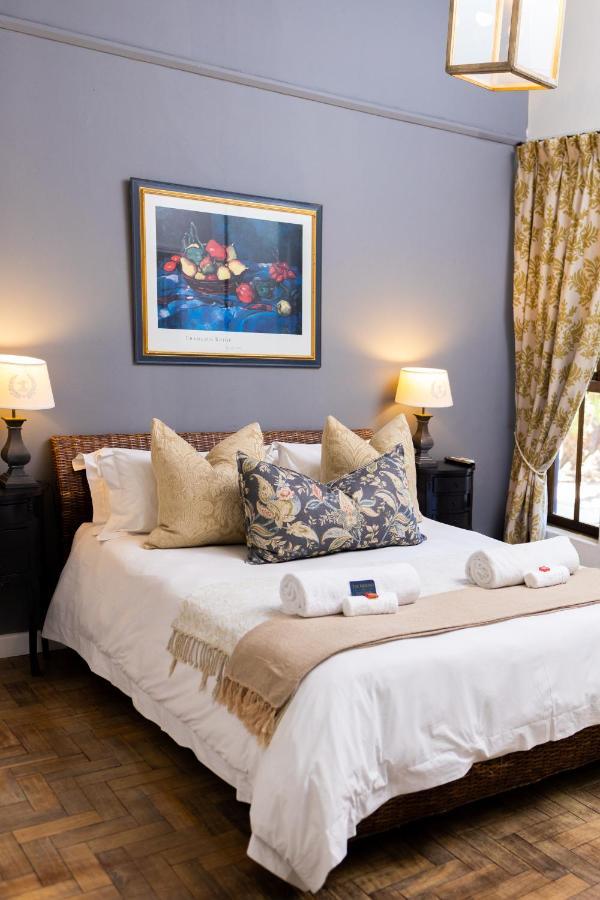 The Merino Guest House Бофорт Уест Екстериор снимка