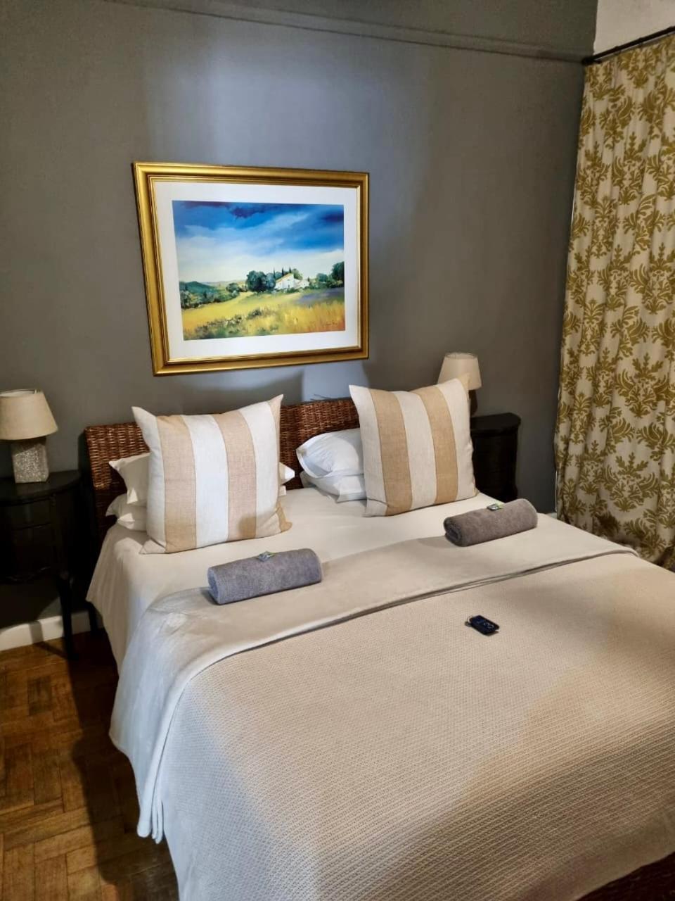 The Merino Guest House Бофорт Уест Екстериор снимка