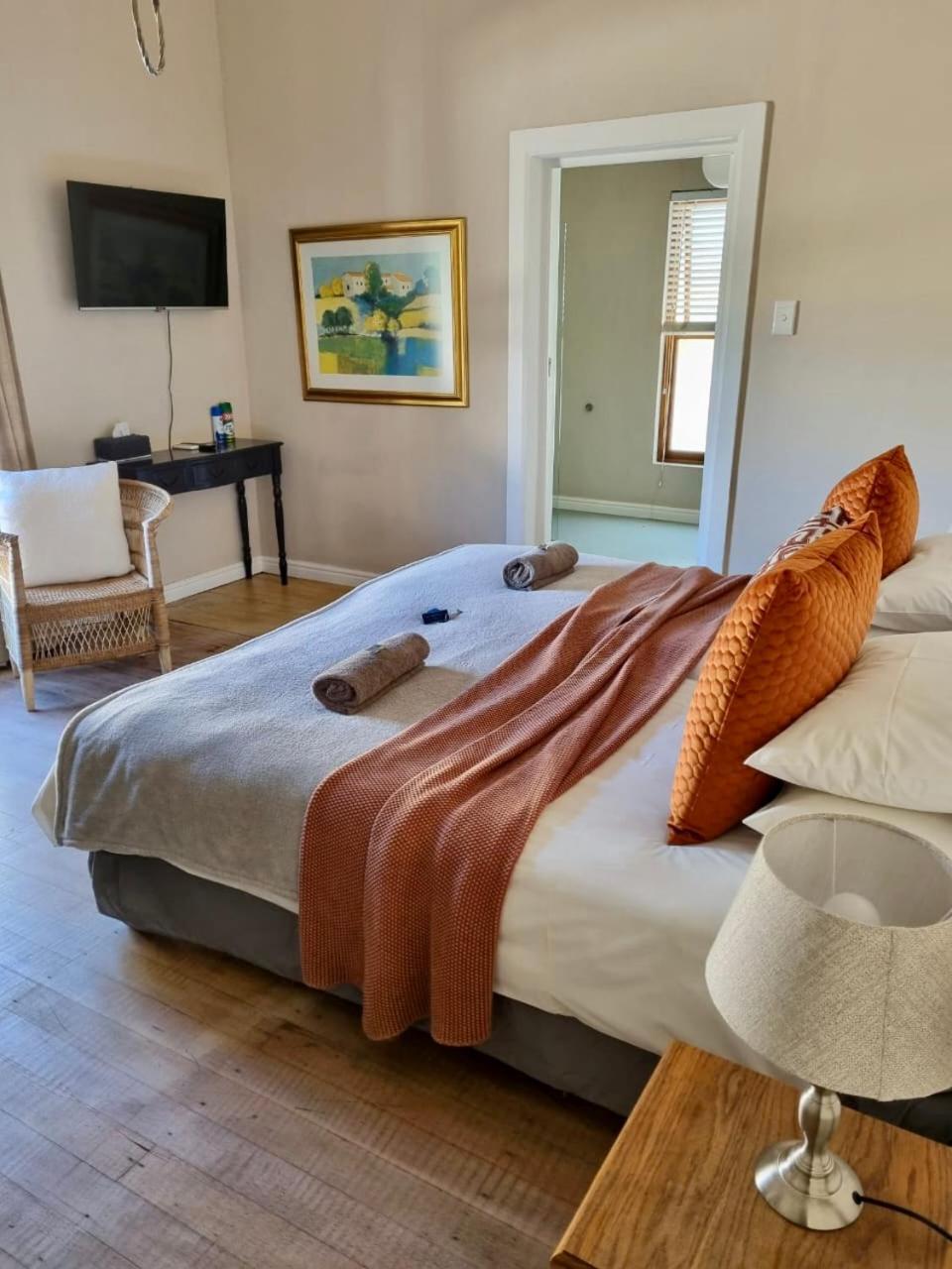 The Merino Guest House Бофорт Уест Екстериор снимка