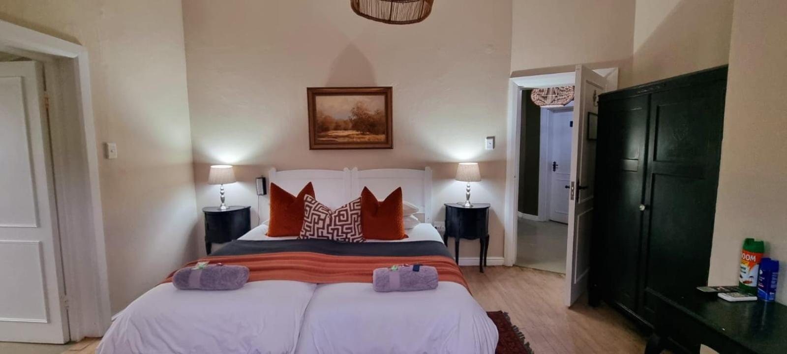 The Merino Guest House Бофорт Уест Екстериор снимка